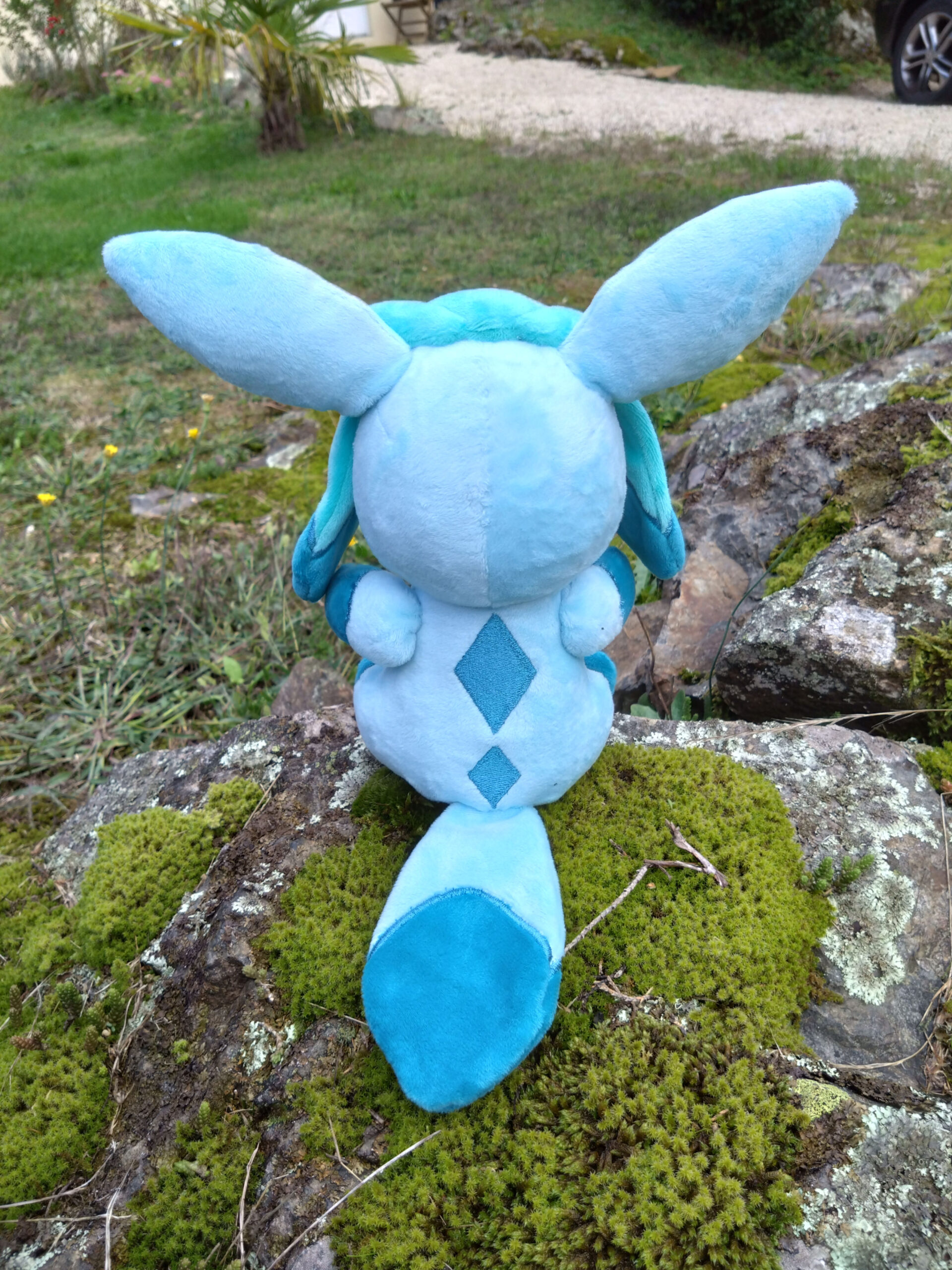 Peluche Givrali de dos